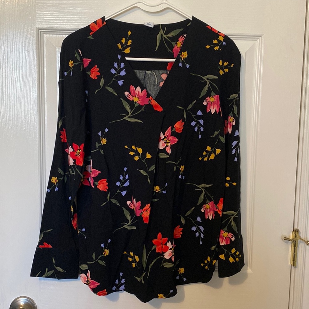 Floral patterned blouse